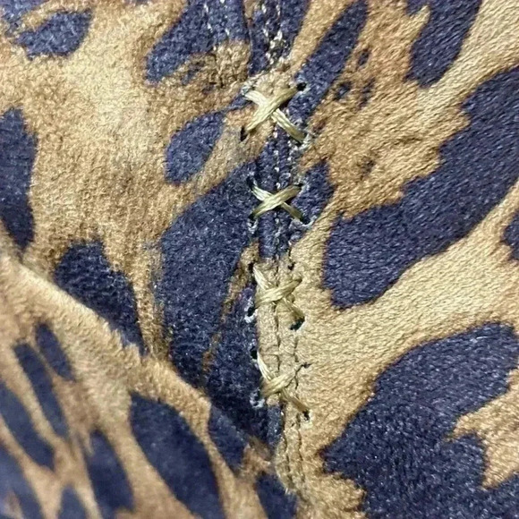 RAMPAGE WO SIZE 8  ANIMAL PRINT WEDGE HEEL ANKLE BOOT SIDE ZIPPER CLEAN - Picture 9 of 14